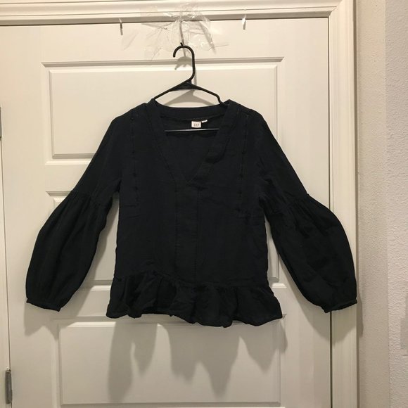 Black Gap Blouse Puff bell sleeve drop shoulder - Picture 4 of 5